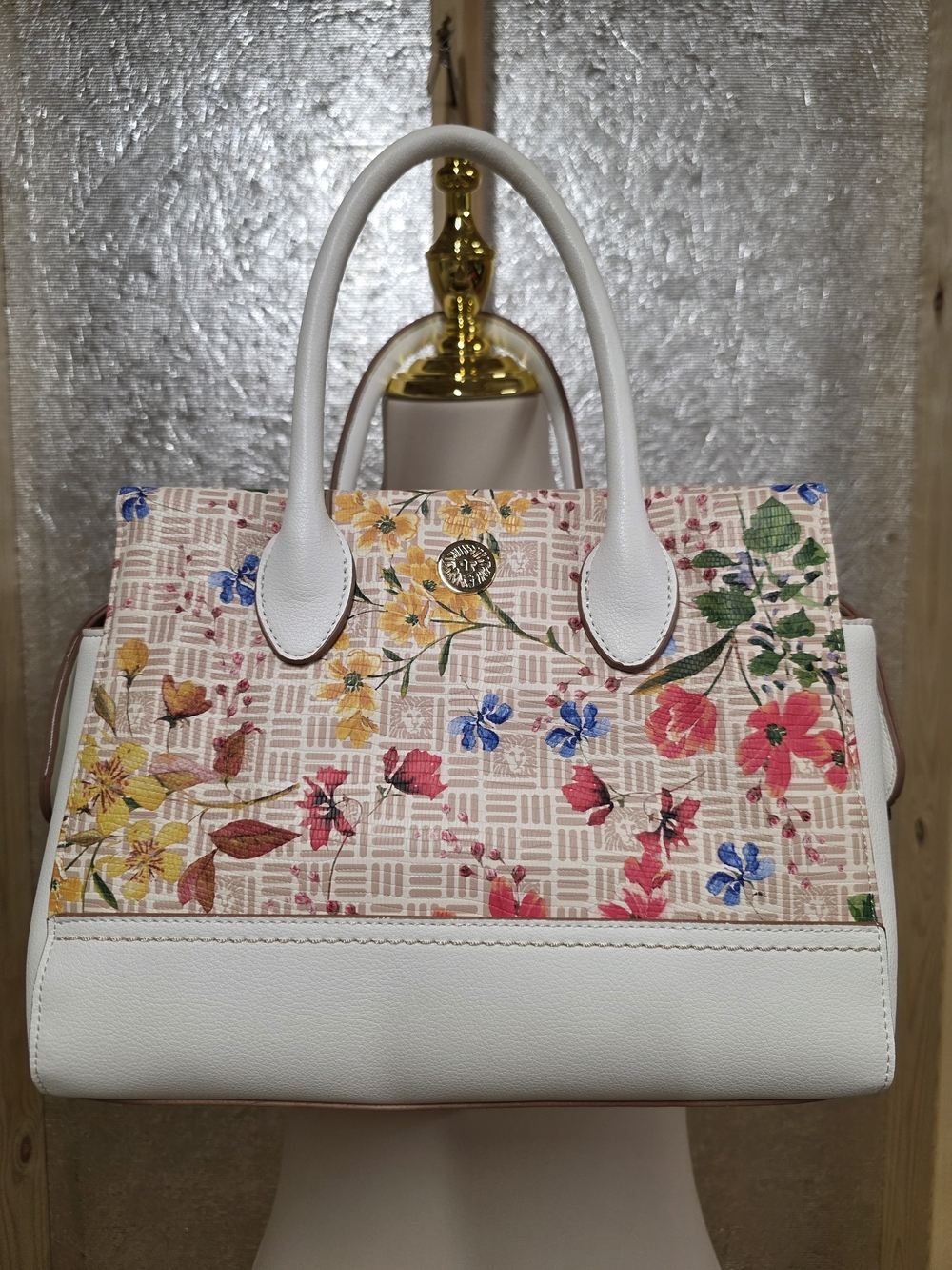 Anne Klein White Floral Print Handbag with Multicolor Blossoms - Picture 1 of 7